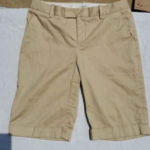 BANANA REPUBLIC KHAKI  BERMUDA SHORTS SIZE 6